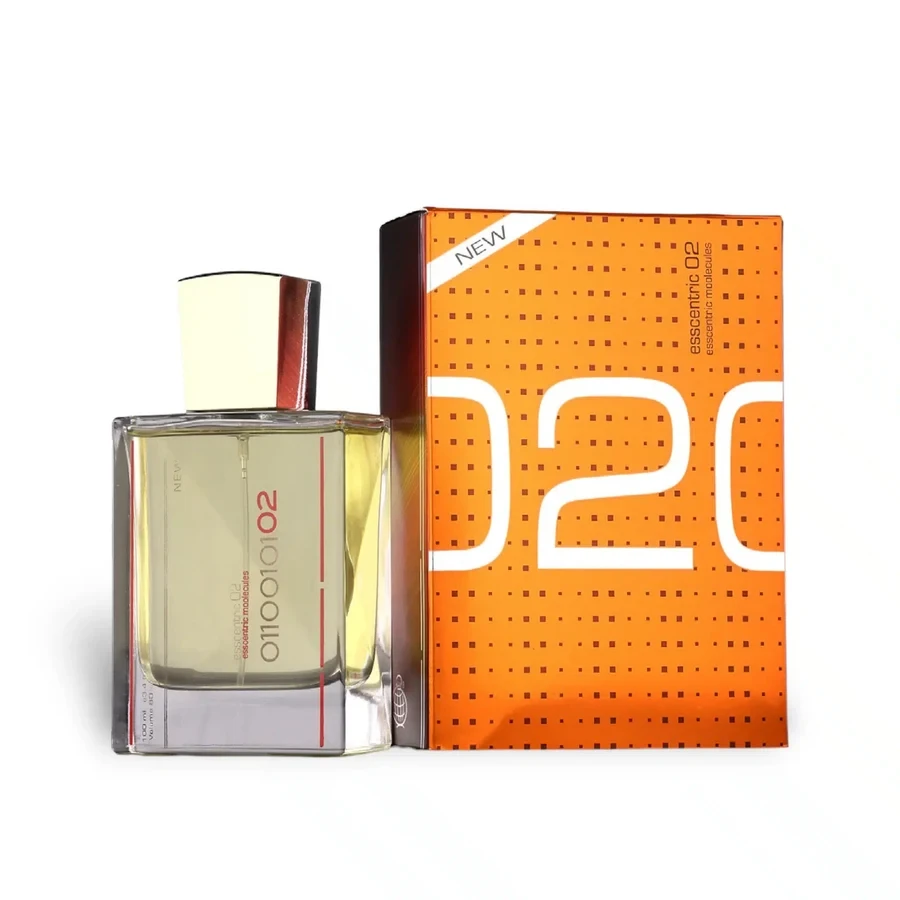 Fragrance World Esscentric Moolecules 02 — product bottle shown by the supplier