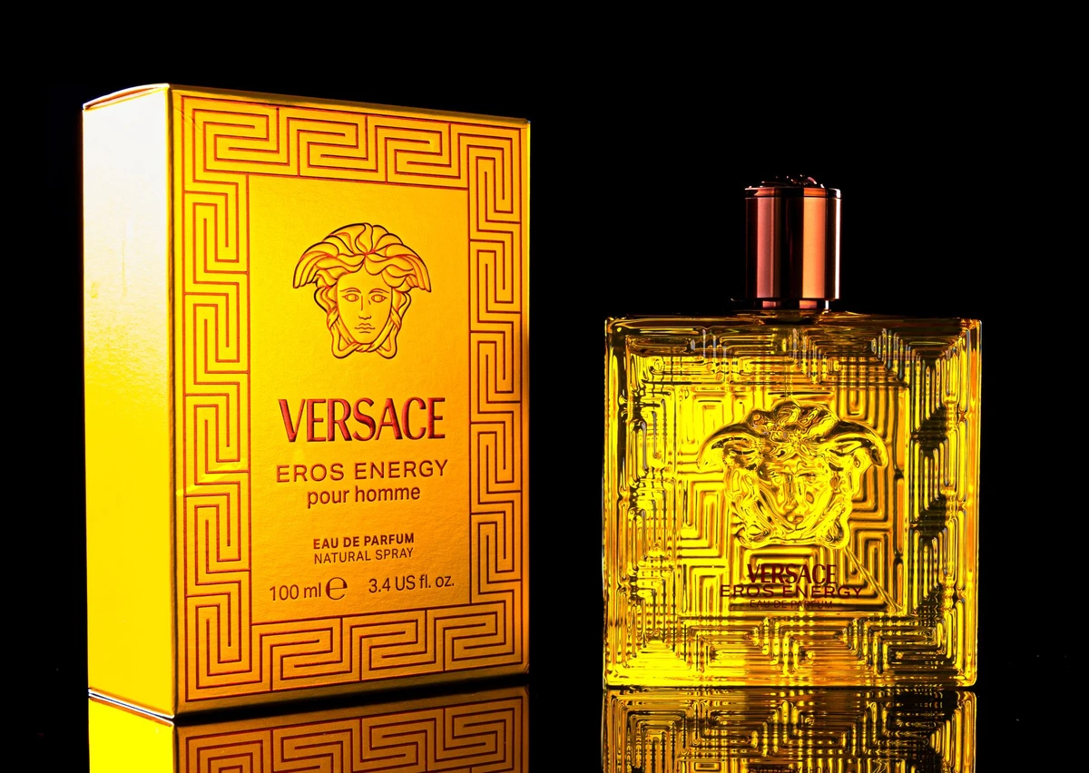 Versace Eros Energy Eau de Parfum bottle